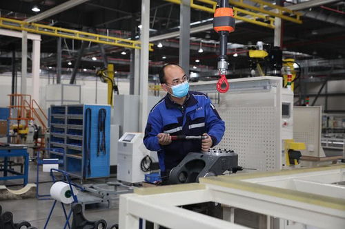 上海高科技企業復工，自動化科技助機器人生產機器人